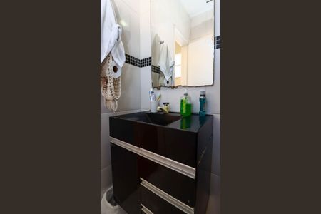 Banheiro de casa à venda com 3 quartos, 219m² em Jardim Ouro Preto, Taboão da Serra