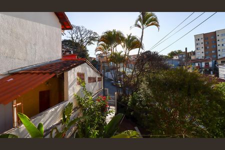 Vista Quarto 1 de casa à venda com 3 quartos, 219m² em Jardim Ouro Preto, Taboão da Serra
