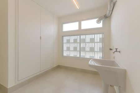 Apartamento à venda com 3 quartos, 209m² em Santa Cecilia, São Paulo