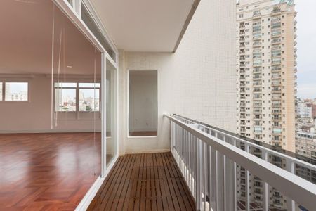 Apartamento à venda com 209m², 3 quartos e 3 vagas