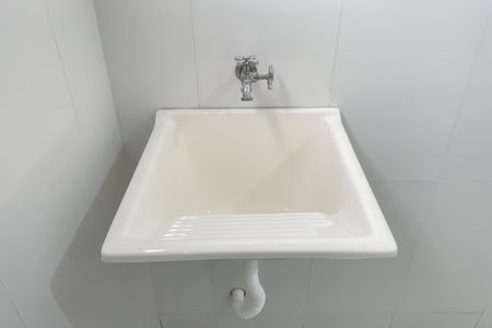 Cozinha e Área de Serviço de casa para alugar com 1 quarto, 35m² em Km 18, Osasco