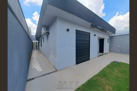 Casa à venda com 150m², 3 quartos e 4 vagas