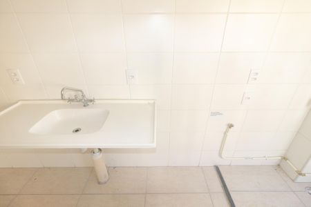 Apartamento à venda com 45m², 2 quartos e 1 vaga Apartamento à venda com 45m², 2 quartos e 1 vagaCozinha e Área de Serviço
