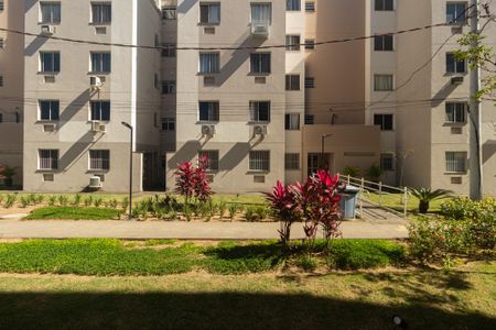 Vista do Quarto 2 de apartamento à venda com 2 quartos, 45m² em Guaratiba, Rio de Janeiro