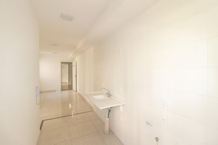 Apartamento à venda com 45m², 2 quartos e 1 vaga Apartamento à venda com 45m², 2 quartos e 1 vagaCozinha e Área de Serviço