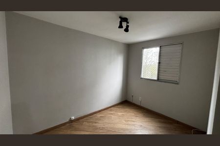 Quarto 1 de apartamento para alugar com 2 quartos, 44m² em Parque Sao Vicente, Santo André