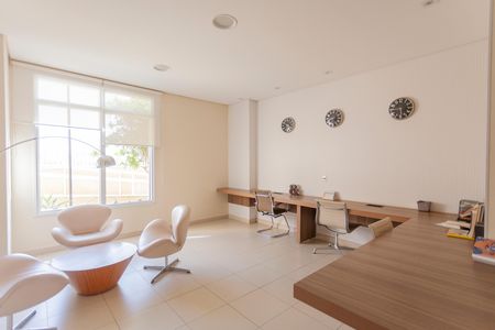 Apartamento para alugar com 58m², 2 quartos e 1 vaga Apartamento para alugar com 58m², 2 quartos e 1 vagaCoworking e Sala de leitura
