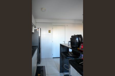 Cozinha de apartamento para alugar com 2 quartos, 42m² em Parque Bristol, São Paulo