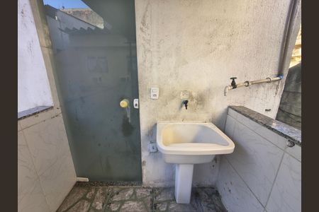 Casa para alugar com 2 quartos, 75m² em Gardênia Azul, Rio de Janeiro