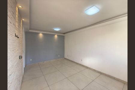 Casa à venda com 2 quartos, 75m² em Gardênia Azul, Rio de Janeiro