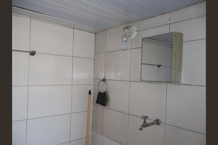 Casa para alugar com 80m², 2 quartos e sem vagaBanheiro