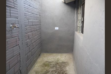 Casa para alugar com 80m², 2 quartos e sem vagaÁrea de serviço