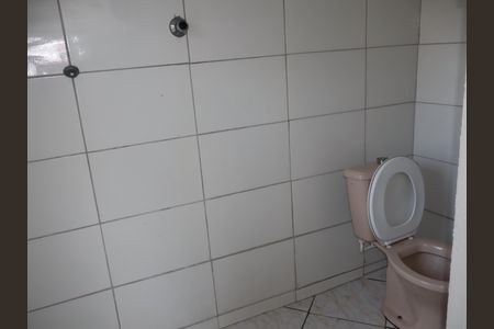 Casa para alugar com 80m², 2 quartos e sem vagaBanheiro