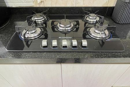 Cozinha e Área de Serviço de apartamento para alugar com 2 quartos, 60m² em São Pedro, Osasco