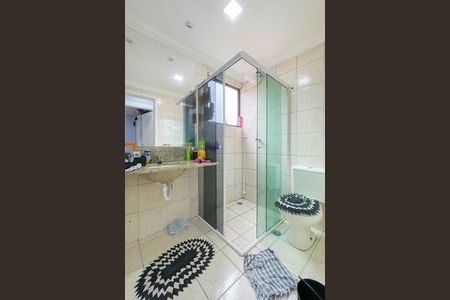 Banheiro de apartamento para alugar com 2 quartos, 60m² em São Pedro, Osasco