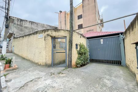 Fachada de apartamento para alugar com 2 quartos, 60m² em São Pedro, Osasco