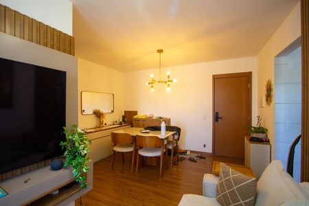 Apartamento para alugar com 78m², 3 quartos e 1 vaga Apartamento para alugar com 78m², 3 quartos e 1 vagaSala