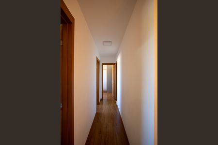 Apartamento para alugar com 78m², 3 quartos e 1 vaga Apartamento para alugar com 78m², 3 quartos e 1 vagaCorredor