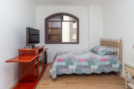 Apartamento à venda com 130m², 4 quartos e 3 vagas
