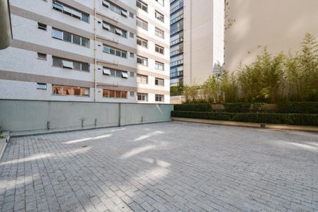 Apartamento à venda com 2 quartos, 75m² em Jardim Paulista, São Paulo