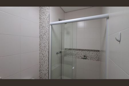 Banheiro Social de apartamento para alugar com 2 quartos, 69m² em Cerâmica, São Caetano do Sul