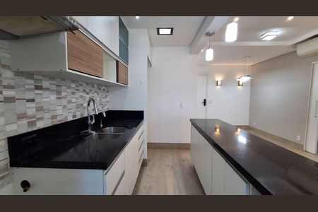 Cozinha de apartamento para alugar com 2 quartos, 69m² em Cerâmica, São Caetano do Sul