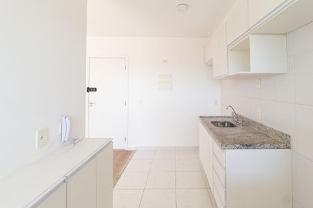 Apartamento para alugar com 60m², 2 quartos e 1 vaga Apartamento para alugar com 60m², 2 quartos e 1 vagaCozinha e Área de Serviço