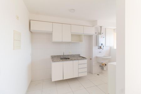 Apartamento para alugar com 60m², 2 quartos e 1 vaga Apartamento para alugar com 60m², 2 quartos e 1 vagaCozinha e Área de Serviço