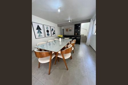Casa à venda com 3 quartos, 131m² em Bosque da Saúde, São Paulo