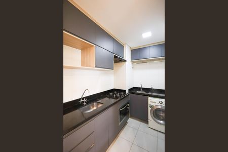 Cozinha e Área de Serviço de apartamento para alugar com 2 quartos, 48m² em Jurubatuba, São Paulo