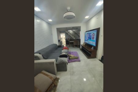 Casa à venda com 208m², 3 quartos e 2 vagas