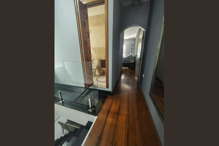 Casa à venda com 208m², 3 quartos e 2 vagas