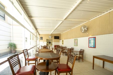 Apartamento à venda com 149m², 4 quartos e 2 vagas Apartamento à venda com 149m², 4 quartos e 2 vagasChurrasqueira