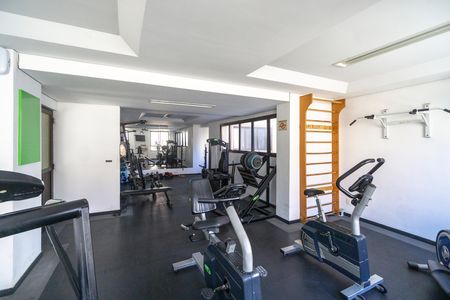 Apartamento à venda com 149m², 4 quartos e 2 vagas Apartamento à venda com 149m², 4 quartos e 2 vagasAcademia