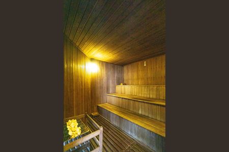 Apartamento à venda com 149m², 4 quartos e 2 vagas Apartamento à venda com 149m², 4 quartos e 2 vagasSauna