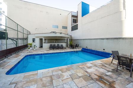Apartamento à venda com 149m², 4 quartos e 2 vagas Apartamento à venda com 149m², 4 quartos e 2 vagasPiscina