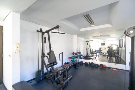 Apartamento à venda com 149m², 4 quartos e 2 vagas Apartamento à venda com 149m², 4 quartos e 2 vagasAcademia
