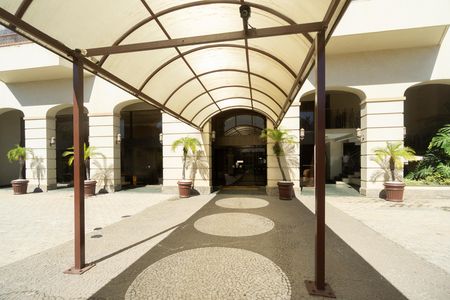 Apartamento à venda com 149m², 4 quartos e 2 vagas Apartamento à venda com 149m², 4 quartos e 2 vagasEntrada