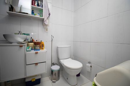 Apartamento à venda com 72m², 3 quartos e sem vagaBanheiro Social