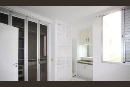 Apartamento à venda com 2 quartos, 74m² em Moema, São Paulo