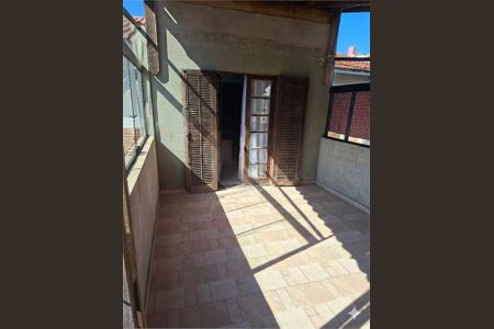 Casa à venda com 2 quartos, 100m² em Interlagos, São Paulo