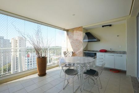 Apartamento à venda com 3 quartos, 115m² em Santo Amaro, São Paulo