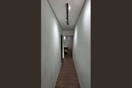 Casa à venda com 240m², 3 quartos e 2 vagas Casa à venda com 240m², 3 quartos e 2 vagasCasa 1 - Corredor