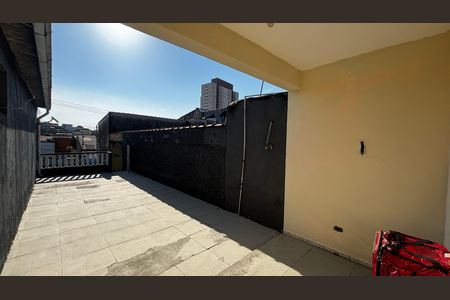 Casa 2 - Quintal de casa à venda com 3 quartos, 240m² em Parque Oratório, Santo André