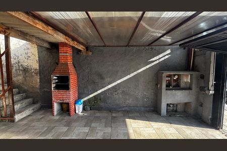 Garagem de casa à venda com 3 quartos, 240m² em Parque Oratório, Santo André