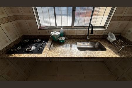 Casa à venda com 240m², 3 quartos e 2 vagas Casa à venda com 240m², 3 quartos e 2 vagasCasa 2 - Cozinha