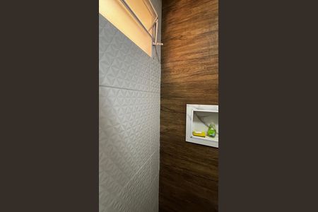 Casa à venda com 240m², 3 quartos e 2 vagas Casa à venda com 240m², 3 quartos e 2 vagasCasa 1 - Suite Banheiro