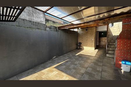 Casa à venda com 3 quartos, 240m² em Parque Oratório, Santo André