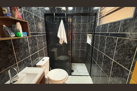 Casa 2 - Banheiro de casa à venda com 3 quartos, 240m² em Parque Oratório, Santo André