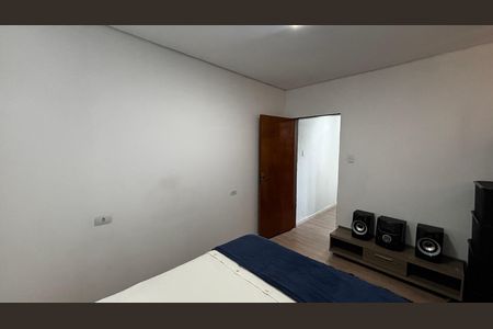 Casa à venda com 240m², 3 quartos e 2 vagas Casa à venda com 240m², 3 quartos e 2 vagasCasa 1 - Suite